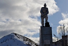 ТРУД НАСТОЯЩИХ МУЖЧИН!